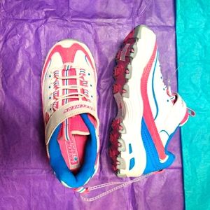New Skechers pink and blue size 13